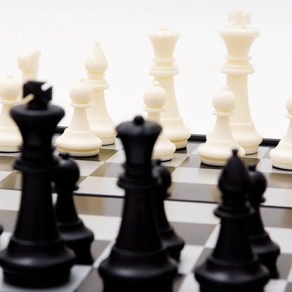 Folding Magnetic Chess Board for Adults/ Kids/ Beginners.
